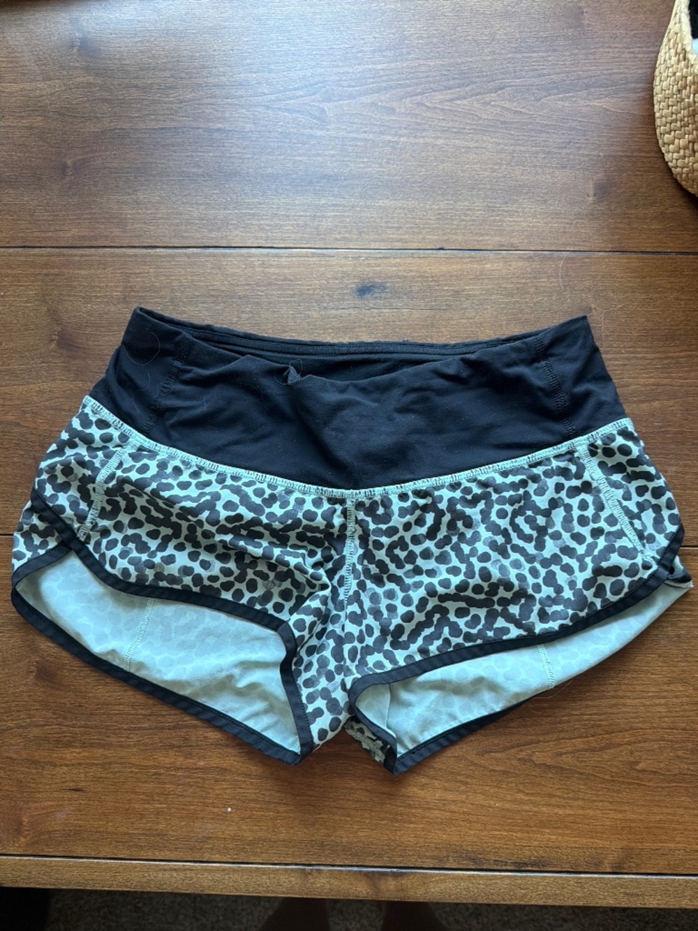 Lululemon Speed Short